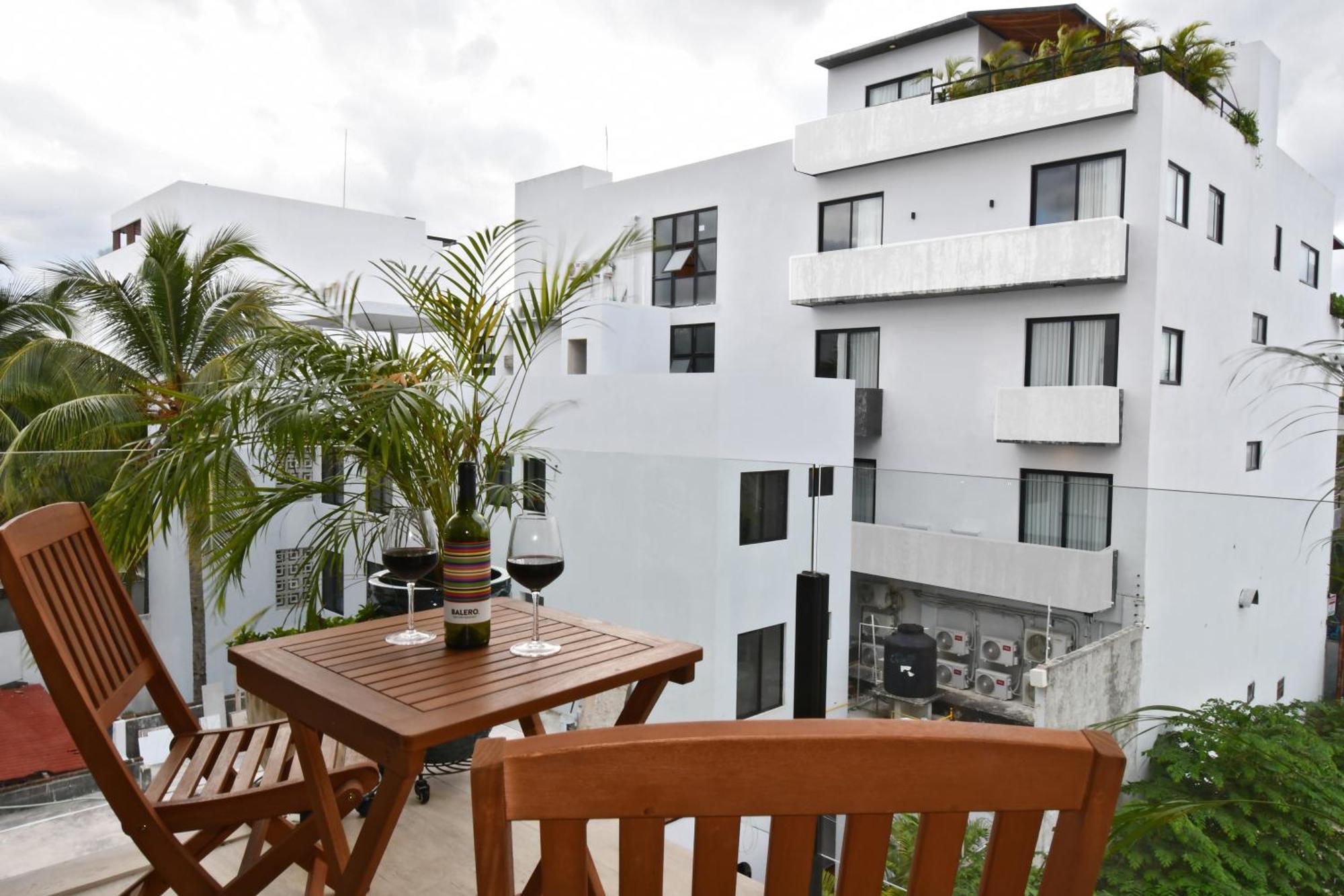 Ceren Luxury Apartments At Fifth Avenue By Spot Rentals Playa del Carmen Exterior photo